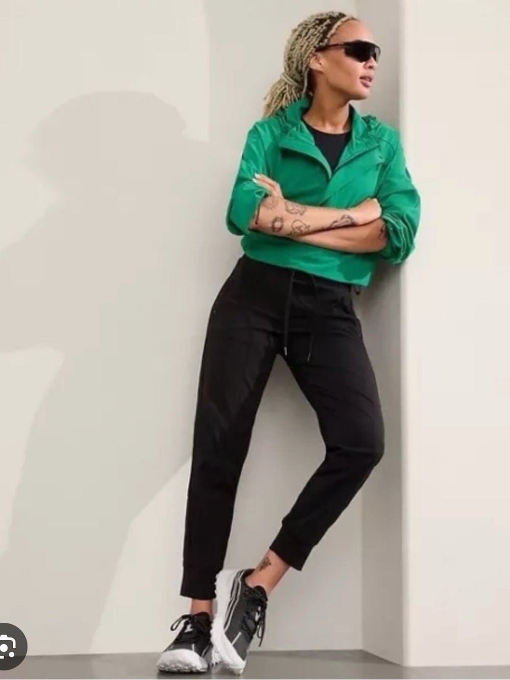 Athleta Trekkie North Mid Rise Jogger in Black